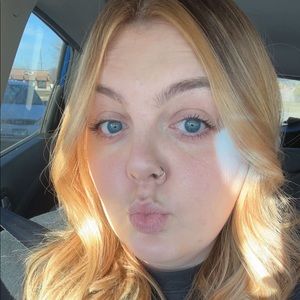 Meet your Posher, Makenna